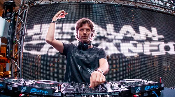 HERNAN CATTANEO ‘Sunsetstrip’