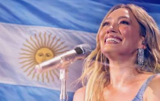 Hilary Duff in Argentina - PAX ARGENTINOS